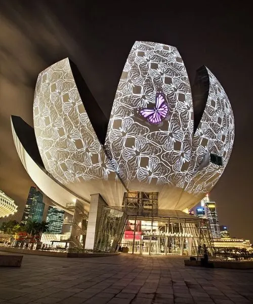 ArtScience Museum at Marina Bay Sands lit up at night – Singapore Tour Packages