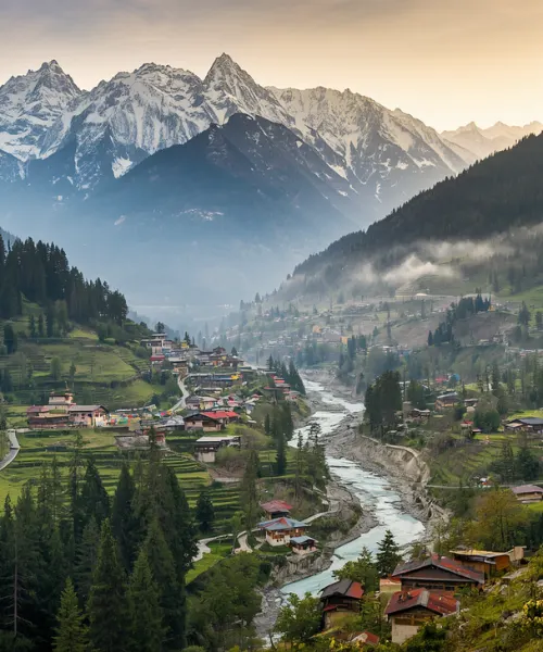 Himachal Pradesh tour packages from Lucknow
